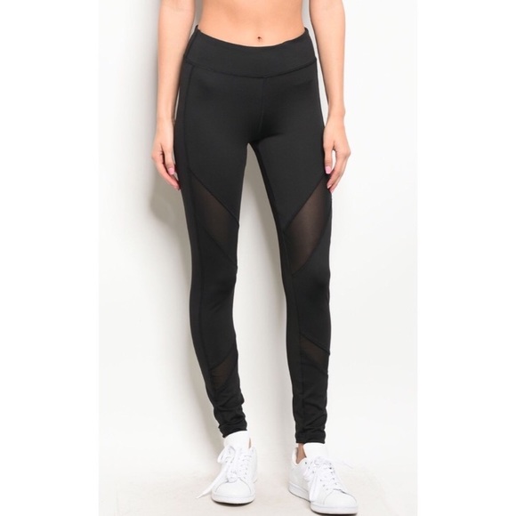 S Left 🆕 Mesh Panel Workout Leggings - Picture 3 of 8